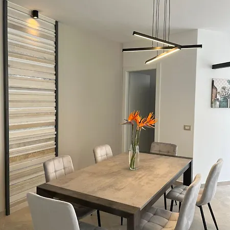 Libeccio House * אבולה